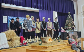  - (Susret vertepa i betlemaša u Novom Slankamenu / )