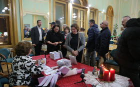  - (Predstavljena knjiga »Miljokaz vlastitosti« K / )