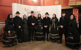  - (»Prelo sićanja« – sadašnjost koja se čuva / )