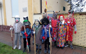  - (Pokladni običaji u Starčevu / )