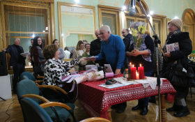  - (Predstavljena knjiga »Miljokaz vlastitosti« K / )