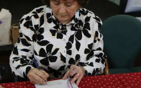  - (Predstavljena knjiga »Miljokaz vlastitosti« K / )