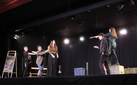  - (Teatar u Kolu / )