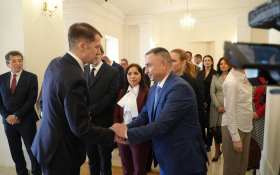  - (Otvorena nova zgrada Narodnog kazališta u Sub / )