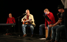  - (»Dugih lampa sjaj« / )