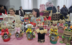  - (Uskršnji market u Monoštoru / )