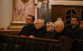  - (Uskrsna radost zajedništva  / )