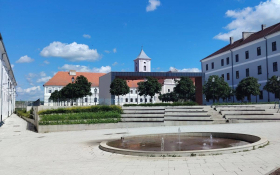  - (Izlet po mjeri umirovljenika / )