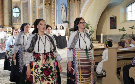  - (Međunarodni marijanski pučki festival / )