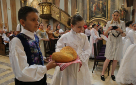  - (Djeca zahvalila za kruh svagdanji / )