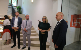  - (Osiguran trogodišnji prijevoz učenika / )