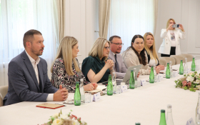  - (Osiguran trogodišnji prijevoz učenika / )