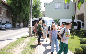  - (Osiguran trogodišnji prijevoz učenika / )