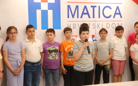  - (Osiguran trogodišnji prijevoz učenika / )