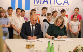  - (Osiguran trogodišnji prijevoz učenika / )