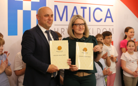  - (Osiguran trogodišnji prijevoz učenika / )