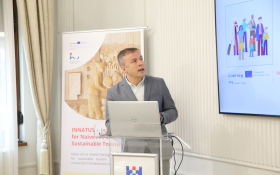  - (Međugeneracijski turizam / )