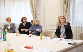  - (Međugeneracijski turizam / )