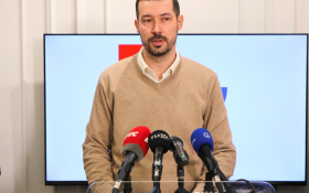  - (Konferencija tri institucije / )