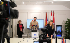  - (Konferencija tri institucije / )