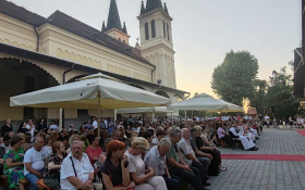  - (Proslava Velikih Tekija u Petrovaradinu / )