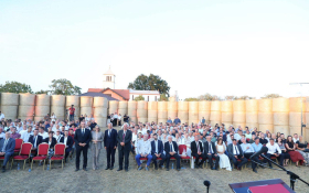  - (U Đurđinu uručeni ugovori za 257 hrvatskih po / )