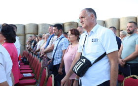  - (U Đurđinu uručeni ugovori za 257 hrvatskih po / )