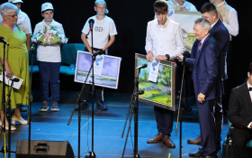  - (»Grimizno jedro« – pobjednička pjesma 26. »Fe / )
