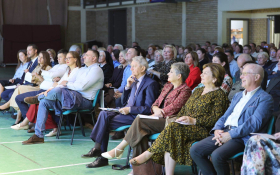  - (»Grimizno jedro« – pobjednička pjesma 26. »Fe / )