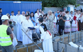  - (Počeli radovi na Maloj matici u Sonti / )