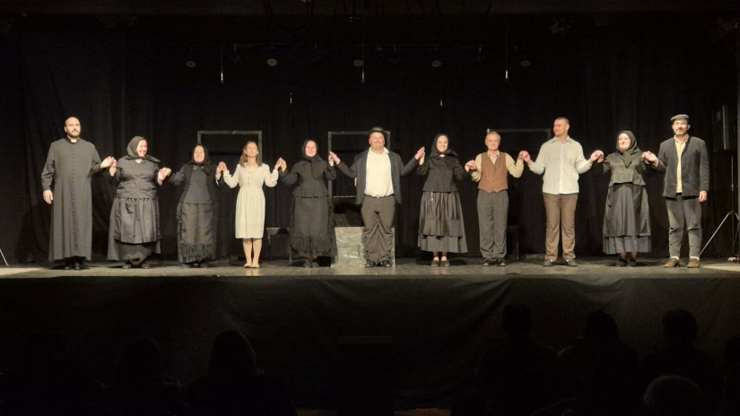 Predstava »Narikače« u Subotici