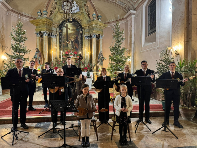 Održan tradicionalni Božićni koncert u Petrovaradinu