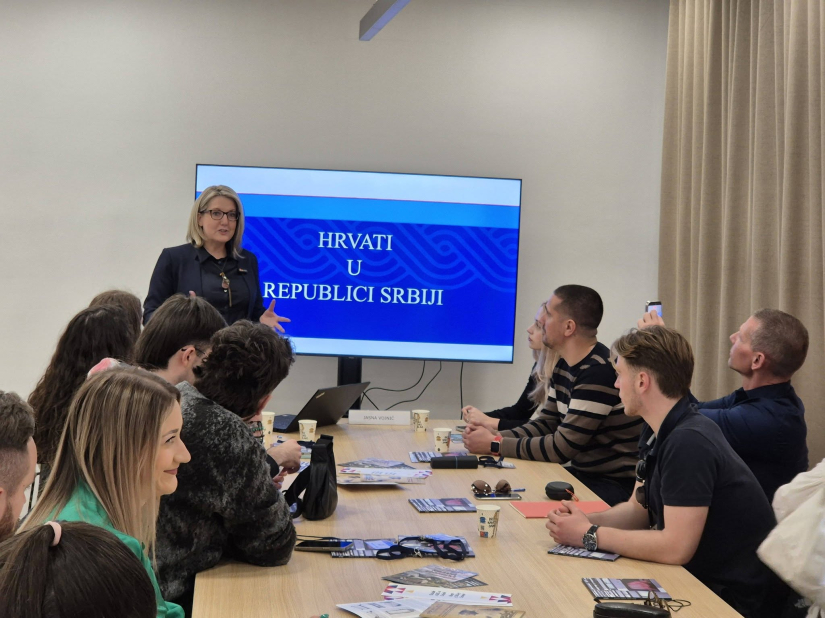 Jasna Vojnić na akademiji SNV-a o položaju Hrvata u Srbiji