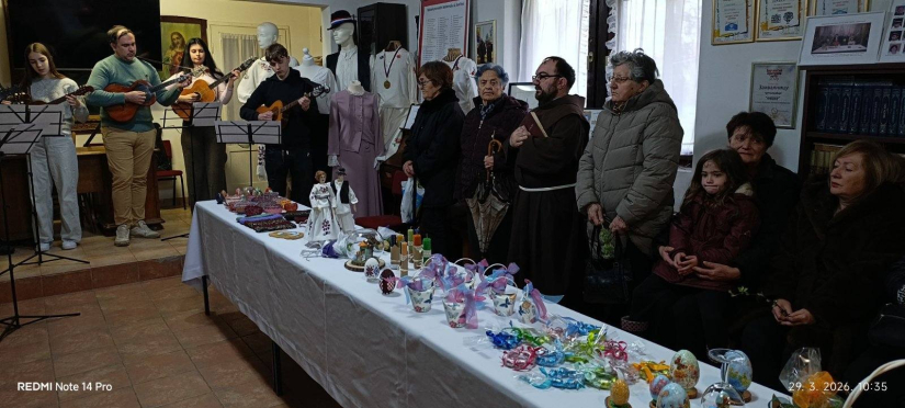 Uskrsna izložba u Surčinu 