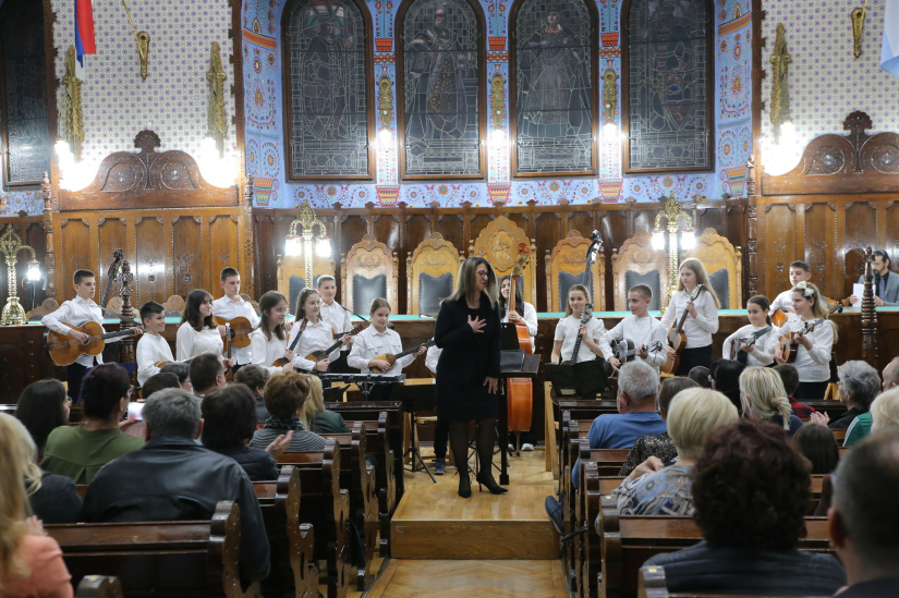 »Večer klasike« Subotičkog tamburaškog orkestra