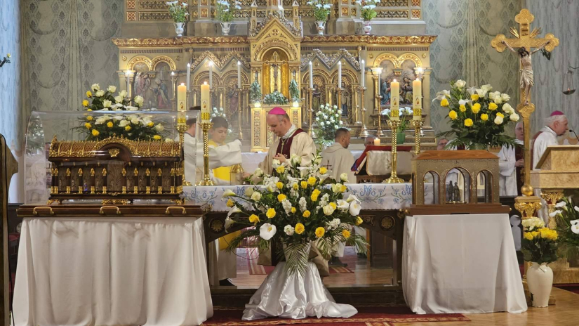 Relikvije sv. Male Terezije i sv. Roditelja u somborskom karmelu 