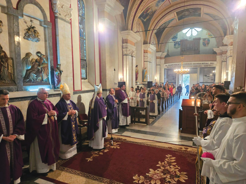 Križni put mladih Srijemske biskupije 