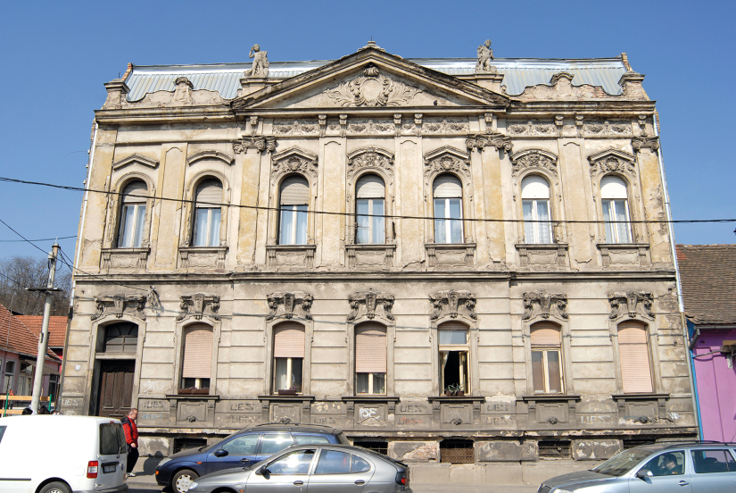 Katinčić i Horvat  – zemunski graditelji 