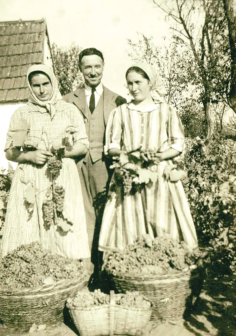 Kulturni radnik, pjesnik i učitelj