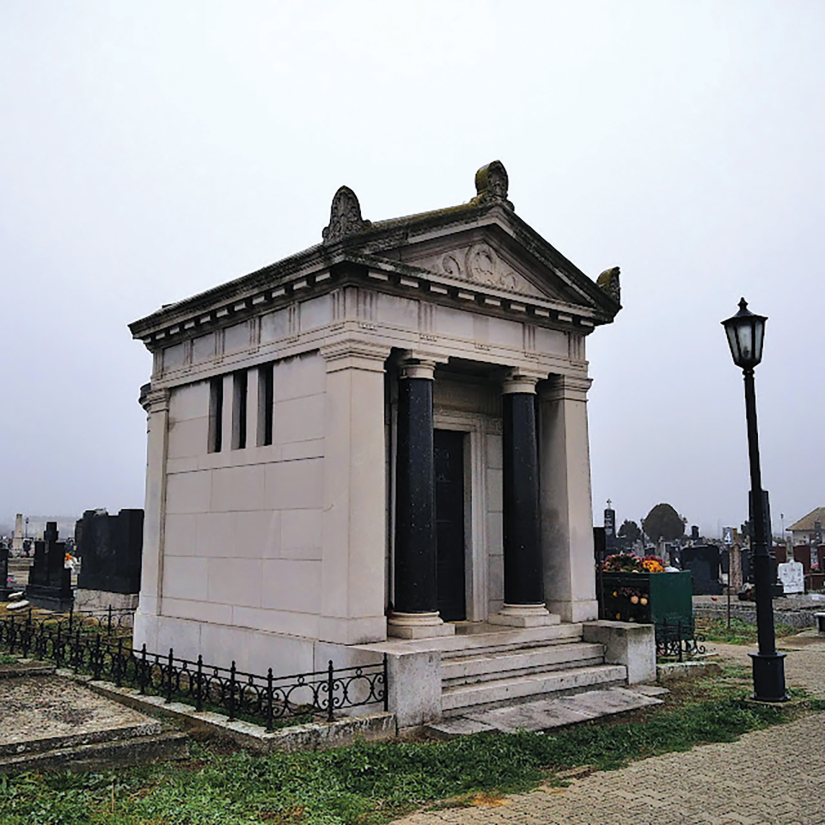 Kapela, mauzolej i zvonik –  ostavština obitelji Weindl,  Speiser i Grünn