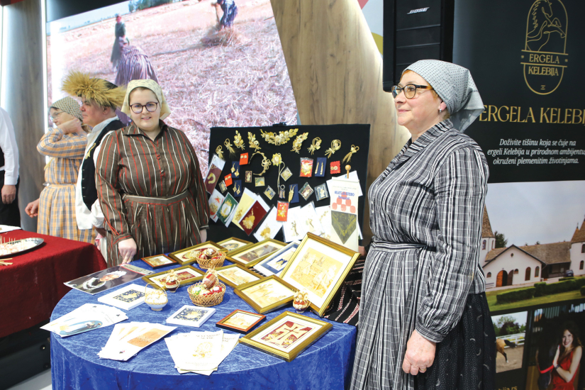 Predstavljeni Dužijanca  i slamarke iz Tavankuta