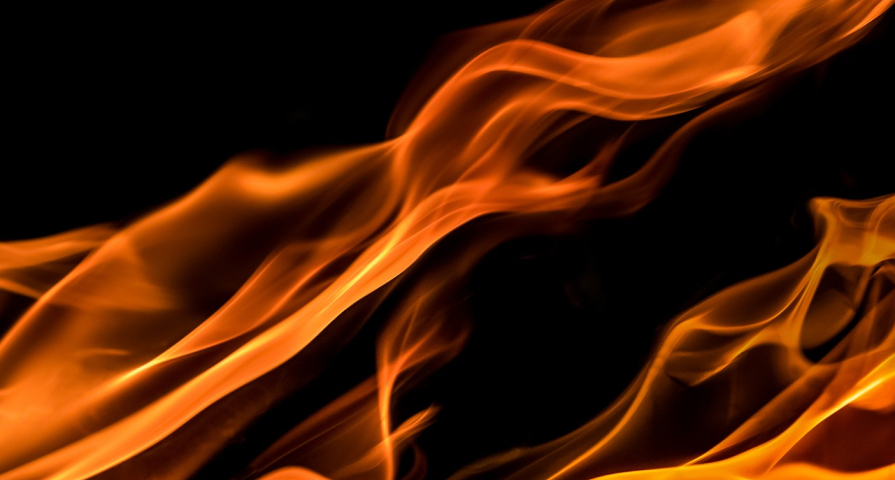 Srbija reagirala na spaljivanje lutke s likom predsjednika Vučića