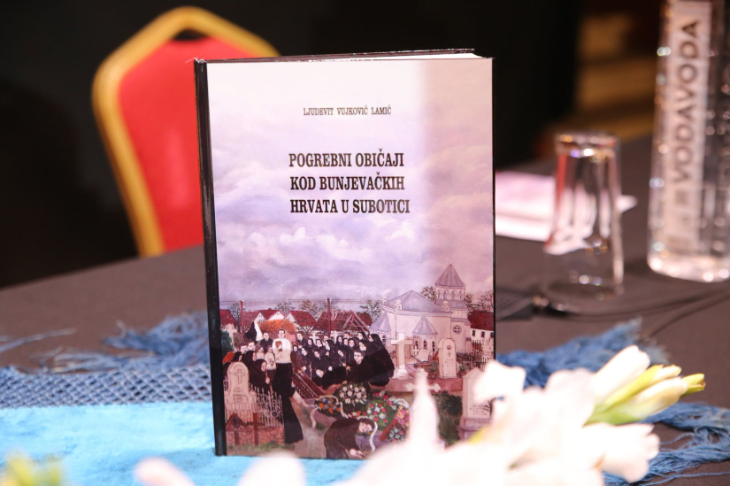 Predstavljena knjiga o pogrebnim običajima bunjevačkih Hrvata