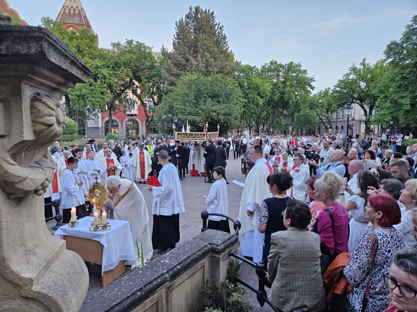 Tijelovska procesija ponovno na ulicama Subotice 