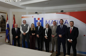 Stier u Subotici: Hrvatska manjina most prema Hrvatskoj i EU