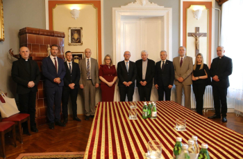 Suradnja hrvatske zajednice i Katoličke Crkve 